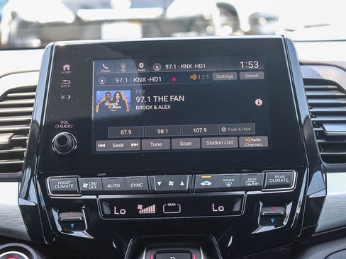 Used 2023 Honda Odyssey Sport image 15
