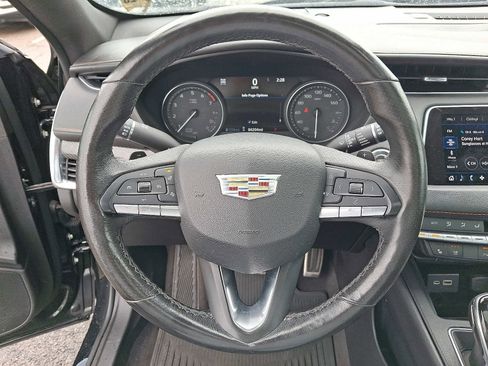 Used 2020 Cadillac XT4 Sport AWD/4WD image 20
