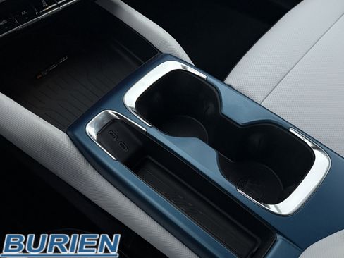 New 2026 Chevrolet Equinox EV LT image 17