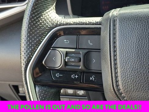 Used 2024 Toyota Tundra Limited image 25