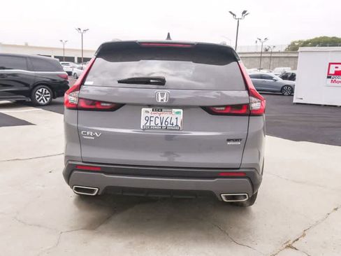 Used 2023 Honda CR-V Sport Touring image 8