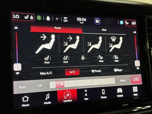 Used 2023 Dodge Durango R/T w/ Blacktop Package AWD/4WD image 17
