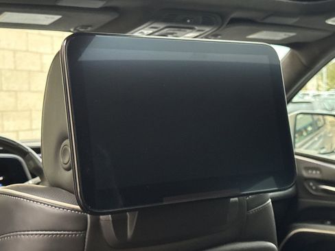 Certified 2021 Cadillac Escalade Sport Platinum w/ Heavy-Duty Trailer Package image 18