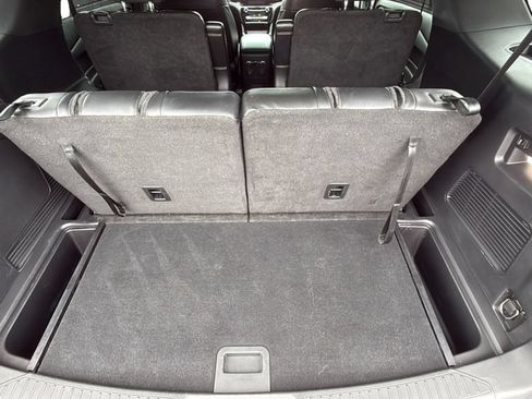 Used 2022 Ford Explorer ST AWD/4WD image 13