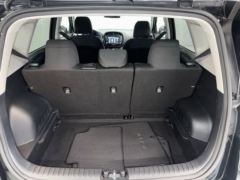 Used 2023 Kia Soul LX w/ LX Technology Package image 9