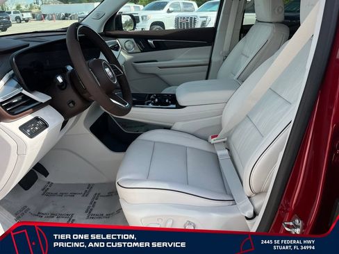 New 2026 Buick Enclave Avenir w/ Super Cruise Package AWD/4WD image 9
