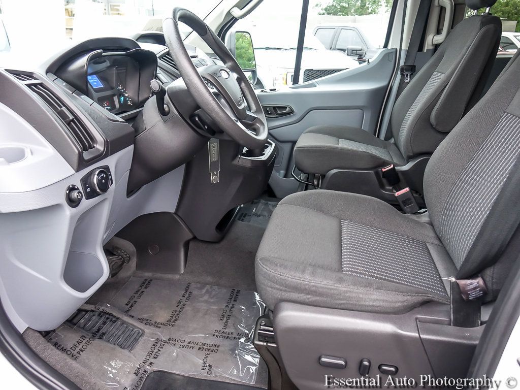 Used 2015 Ford Transit 350 XLT RWD image 9