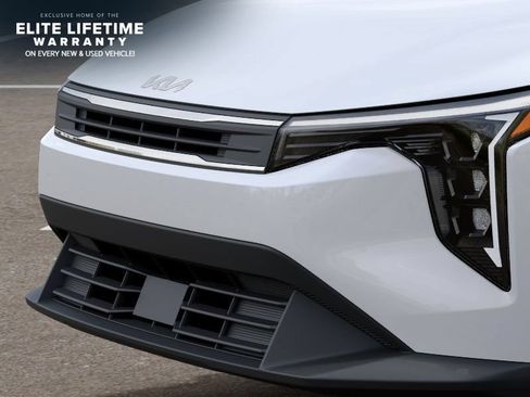New 2026 Kia K4 FWD image 13