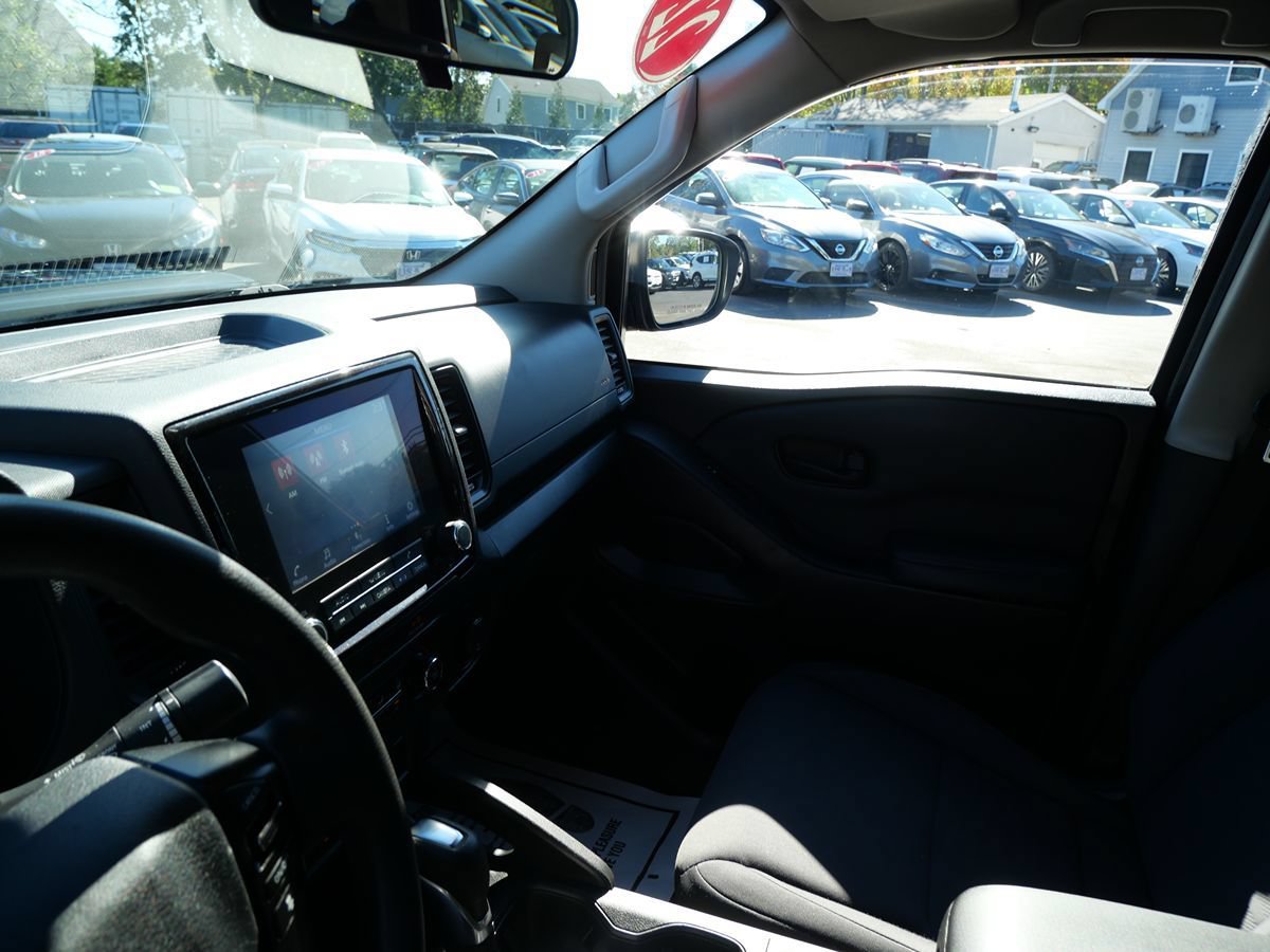 Used 2022 Nissan Frontier S w/ Technology Package AWD/4WD image 13