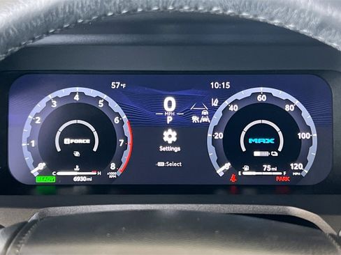 Certified 2025 Toyota 4Runner TRD Off-Road Premium image 26