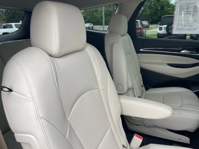 Used 2024 Buick Enclave Premium w/ Experience Buick Package AWD/4WD image 40
