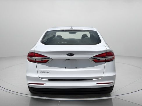 Used 2020 Ford Fusion S FWD image 4