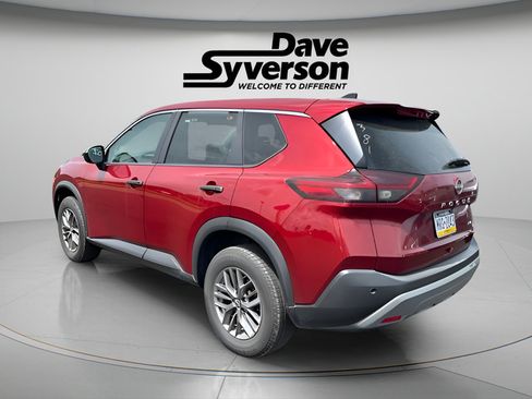 Used 2023 Nissan Rogue S AWD/4WD image 6