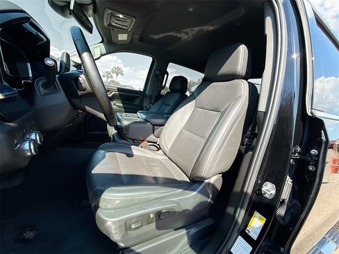 Used 2024 GMC Sierra 1500 SLT image 23