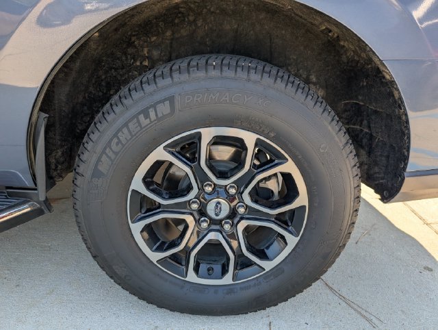Used 2023 Ford Expedition XLT RWD image 9