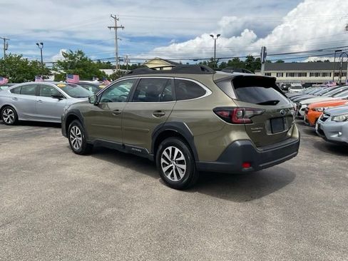 Certified 2023 Subaru Outback Premium AWD/4WD image 5