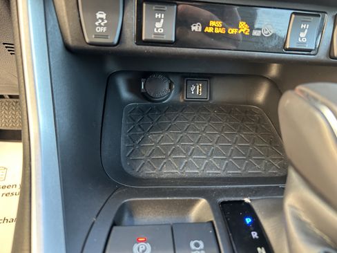 Certified 2023 Toyota RAV4 XLE Premium image 30