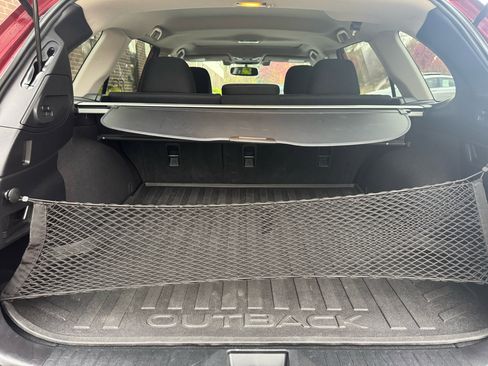 Used 2016 Subaru Outback 2.5i Premium image 35