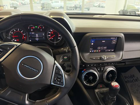 Used 2023 Chevrolet Camaro LT image 2