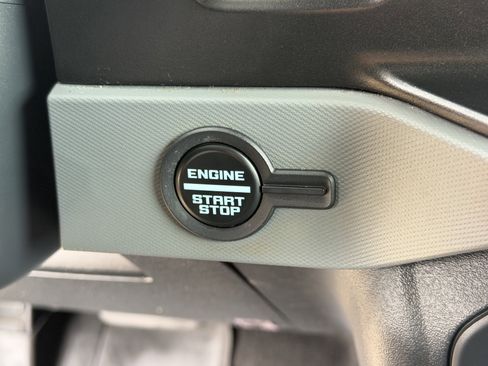 Used 2023 Ford Bronco Big Bend AWD/4WD image 19