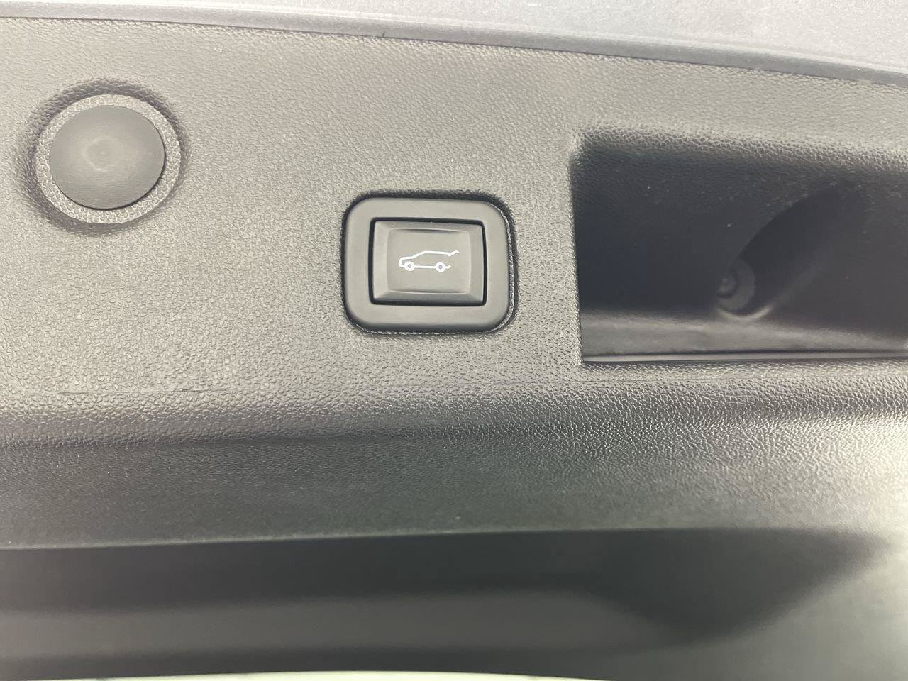 Certified 2024 Chevrolet Equinox LT w/ LPO, Floor Liner Package AWD/4WD image 32
