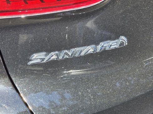 Used 2020 Hyundai Santa Fe Limited image 5
