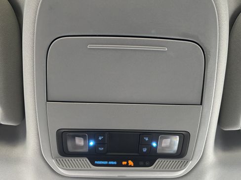 Used 2023 Ford F150 XLT AWD/4WD image 18