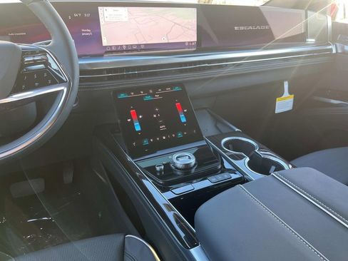 New 2026 Cadillac Escalade Luxury w/ Touring Package image 16