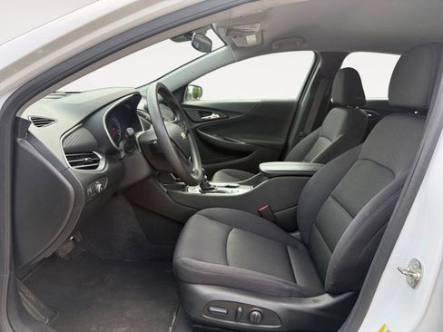 Used 2024 Chevrolet Malibu LT FWD image 10