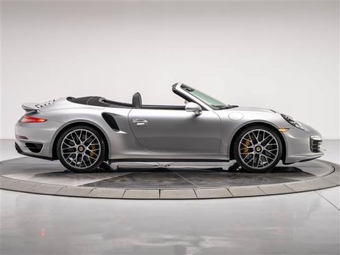 Used 2016 Porsche 911 Turbo S AWD/4WD image 8