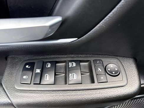 Used 2022 RAM 1500 Big Horn AWD/4WD image 16