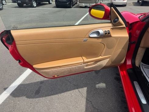 Used 2011 Porsche Boxster RWD image 26