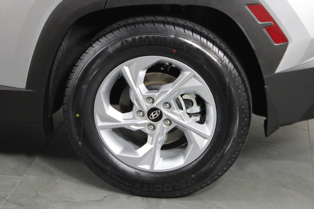 Certified 2024 Hyundai Tucson SEL FWD image 15
