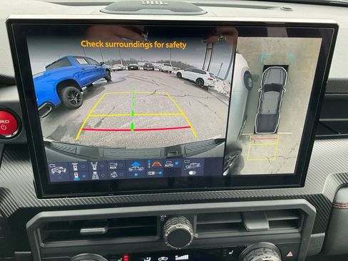 Used 2025 Toyota Tacoma TRD Pro w/ Tow Tech Package image 18