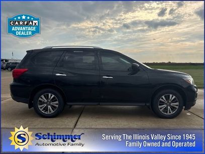 Used 2019 Nissan Pathfinder S