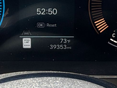 Used 2025 Hyundai Sonata SEL FWD image 40