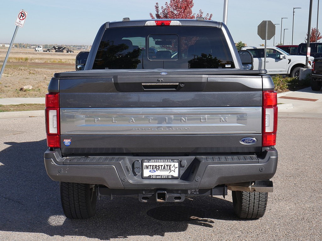 Used 2020 Ford F250 Platinum w/ FX4 Off-Road Package AWD/4WD image 5