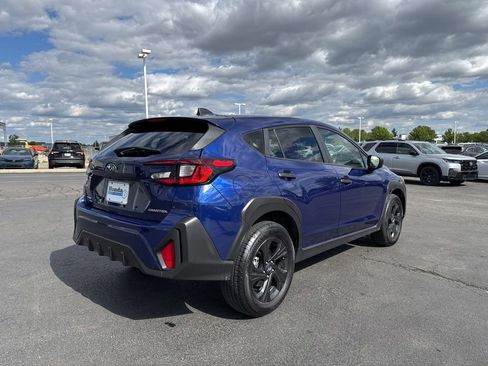 Used 2024 Subaru Crosstrek 2.0i AWD/4WD image 7