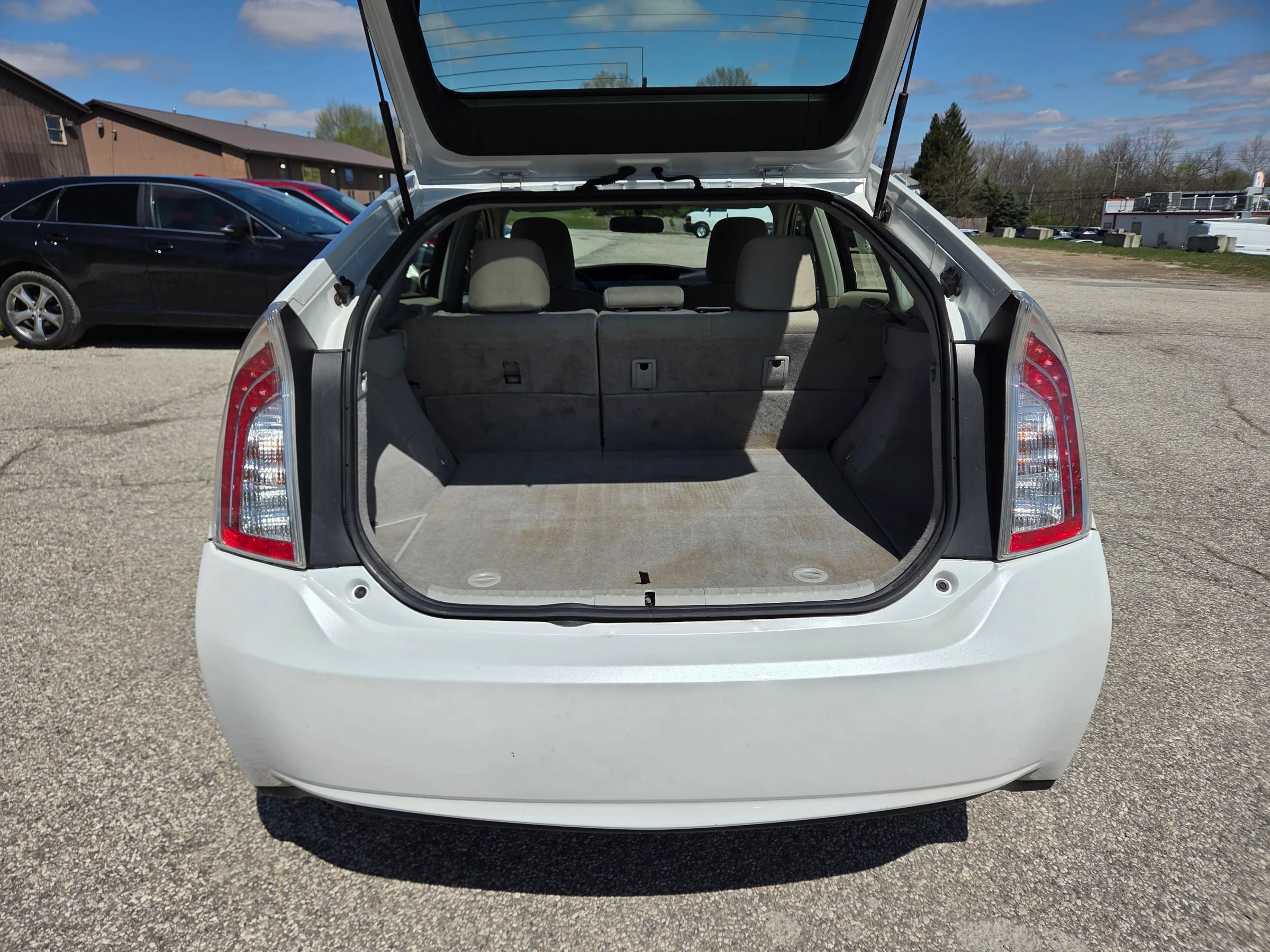 Used 2012 Toyota Prius Three w/ Solar Roof Pkg FWD image 18