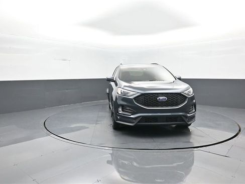 Used 2022 Ford Edge ST-Line image 2