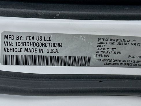 Used 2024 Dodge Durango GT image 12