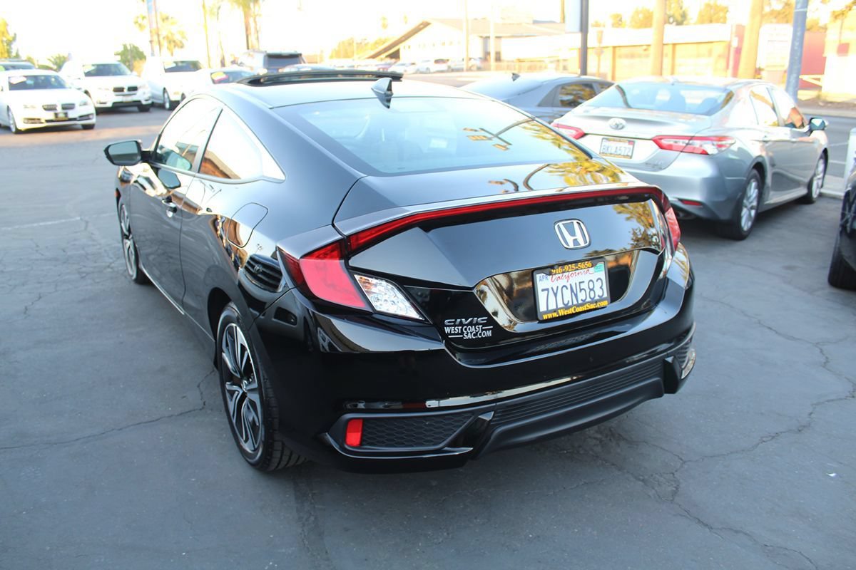 Used 2017 Honda Civic EX-T image 5