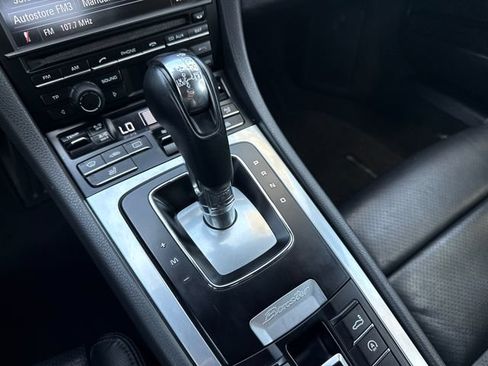 Used 2015 Porsche Boxster RWD image 23