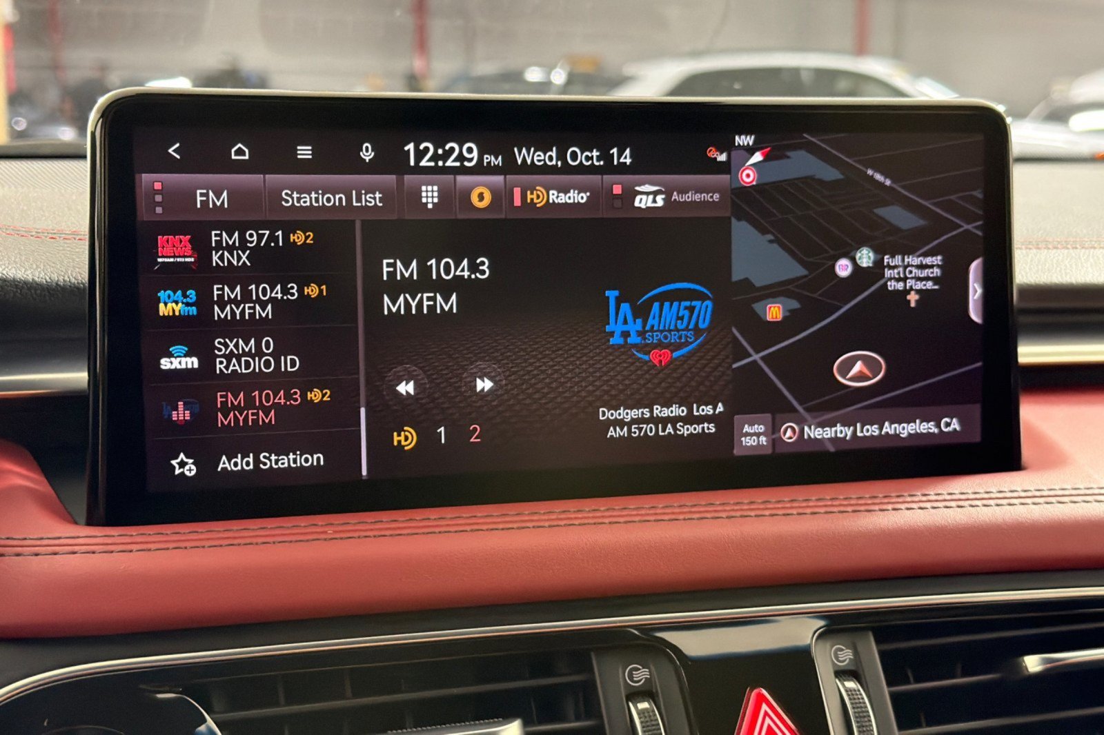 Used 2022 Genesis G70 3.3T Launch Edition AWD/4WD image 16