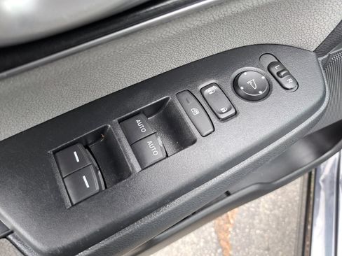 Used 2019 Honda CR-V EX image 28
