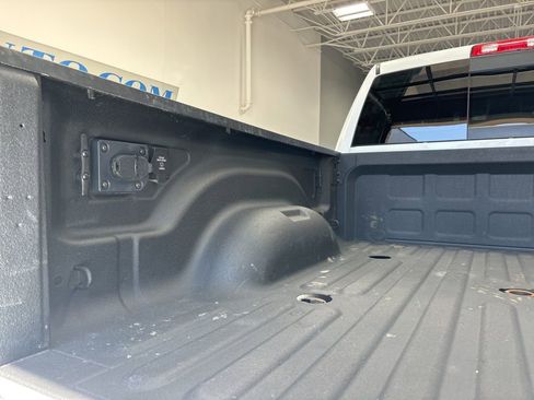 Used 2024 RAM 2500 Laramie AWD/4WD image 13