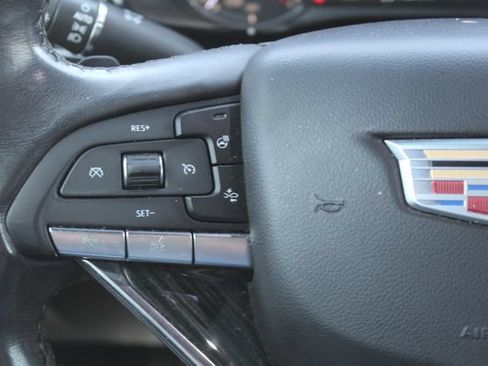 Used 2021 Cadillac XT6 Premium Luxury FWD image 23