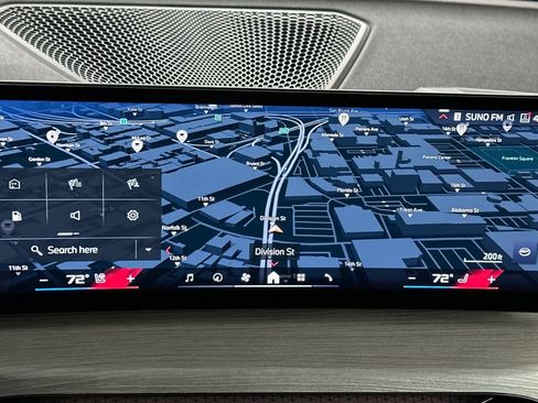 Used 2025 BMW M440i Coupe w/ Premium Package image 18