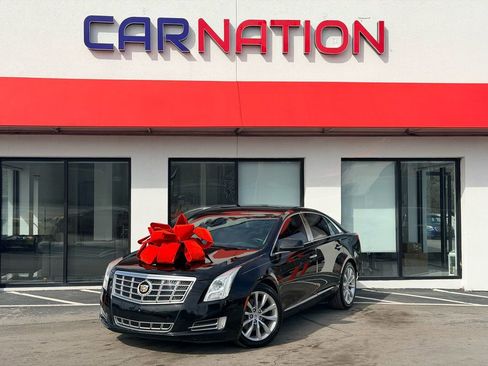 Used 2015 Cadillac XTS Luxury w/ Driver Awareness Package image 2