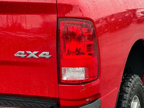 Used 2017 RAM 2500 Big Horn image 25